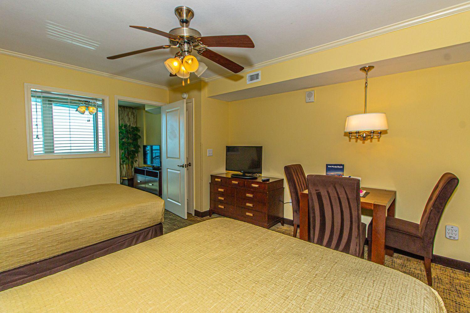 Towers On The Grove 724 Direct Oceanfront Suite Sleeps 6 Guests Myrtle Beach Room photo