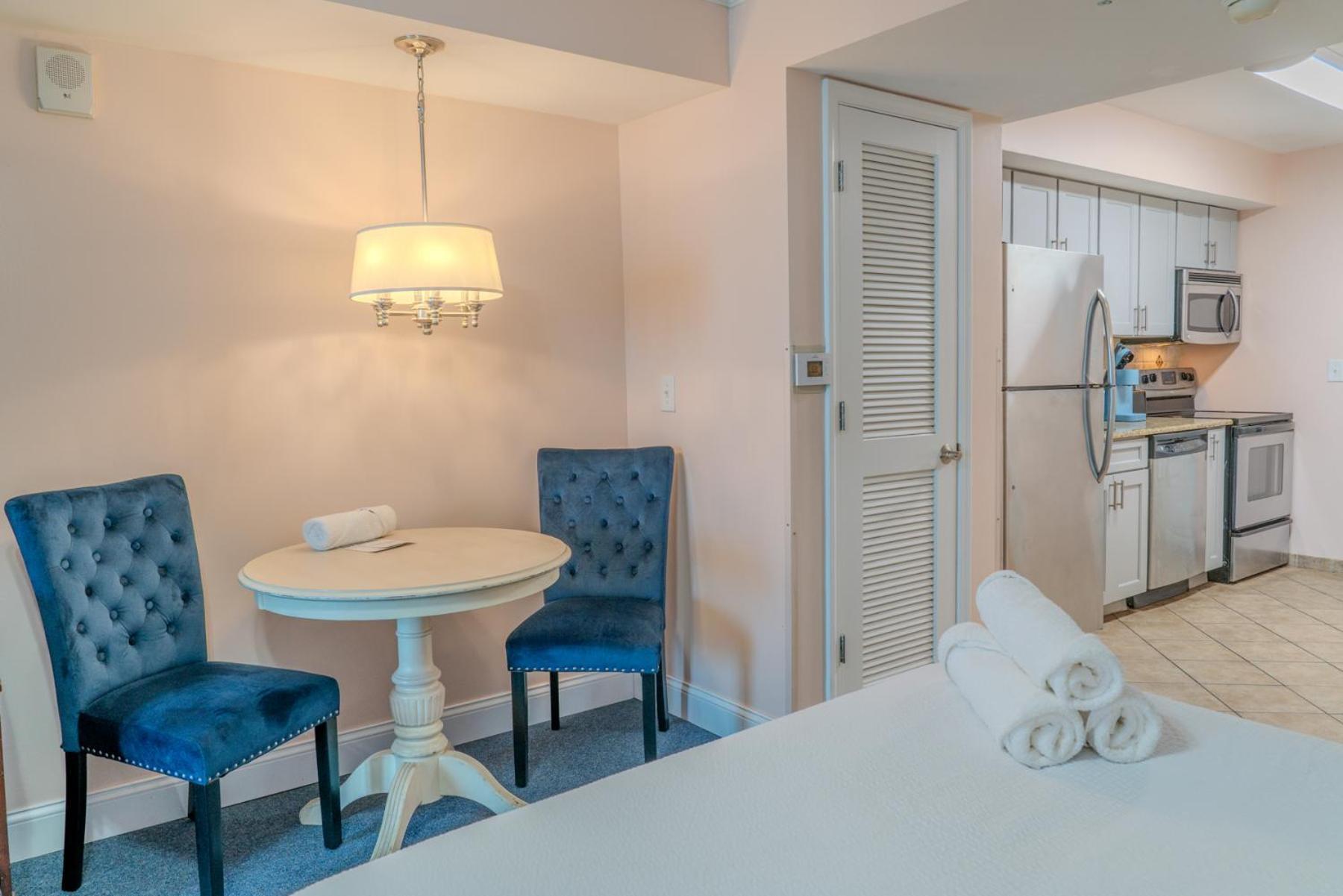 Towers On The Grove 724 Direct Oceanfront Suite Sleeps 6 Guests Myrtle Beach Exterior photo
