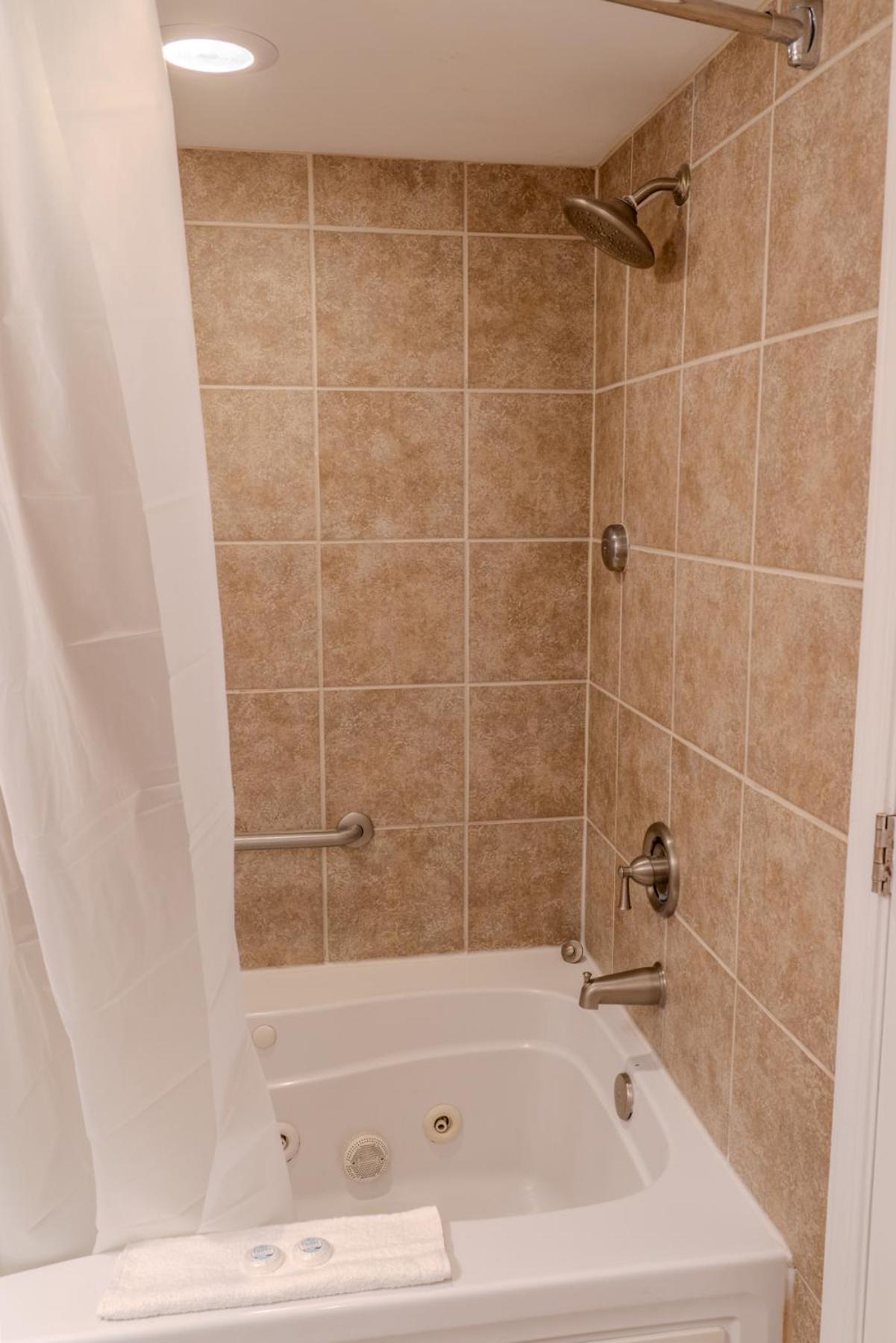 Towers On The Grove 724 Direct Oceanfront Suite Sleeps 6 Guests Myrtle Beach Exterior photo